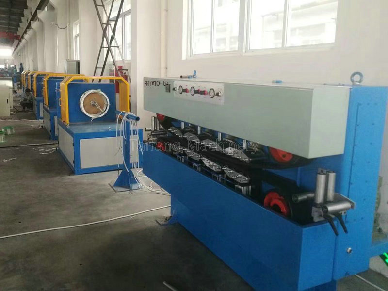 Six layer high-speed wrapping machine